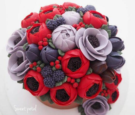 Top2：Cake source: sweetpetalcake